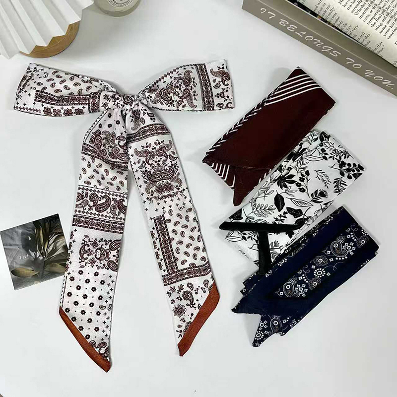 Face Scarf Mask - ผ้าพันคอไหมพิมพ์ลายเพสลีย์สุดหรูสำหรับผู้หญิง คอลเลคชั่นใหม่ปี 2025 ใช้ได้หลากหลาย เช่น ผูกกระเป๋า