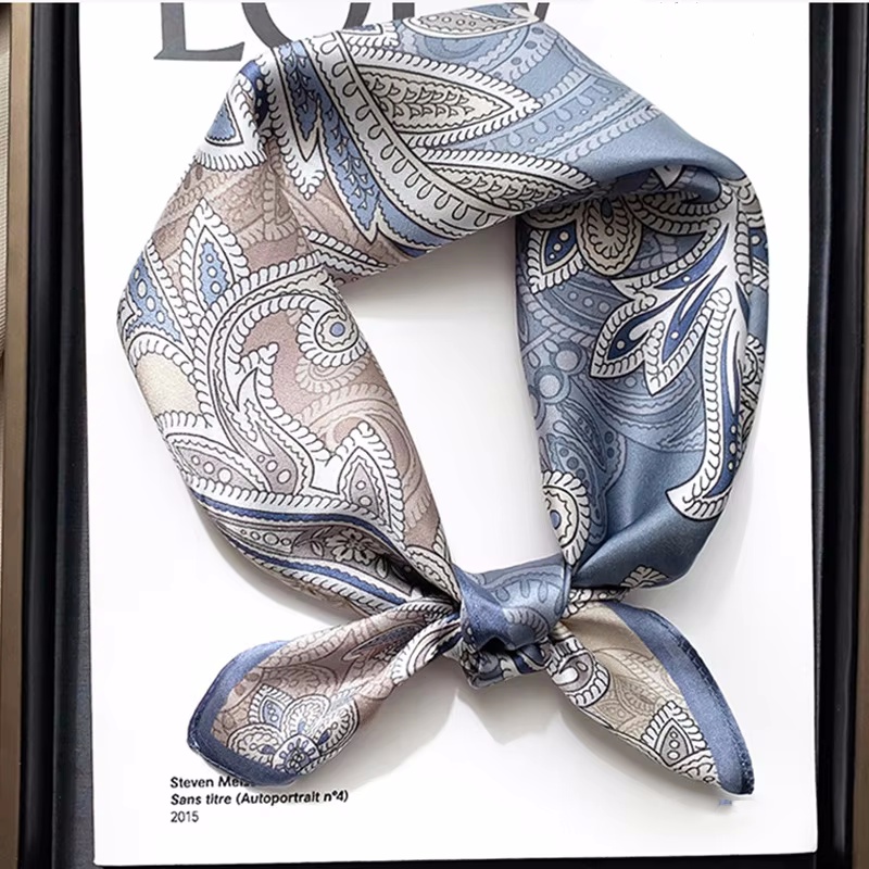 Silk Neck Scarf - ผ้าพันคอไหมสี่เหลี่ยมขนาด 70*70 ซม. สำหรับผู้หญิง/ผ้าพันคอหรูหรา ปี 2025