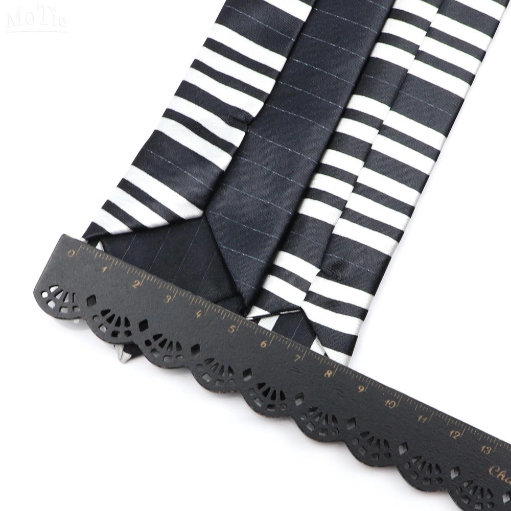เนคไททรงสกินนี่เรียบง่ายสำหรับ - Skinny Tie Men บทวิจารณ์และราคา