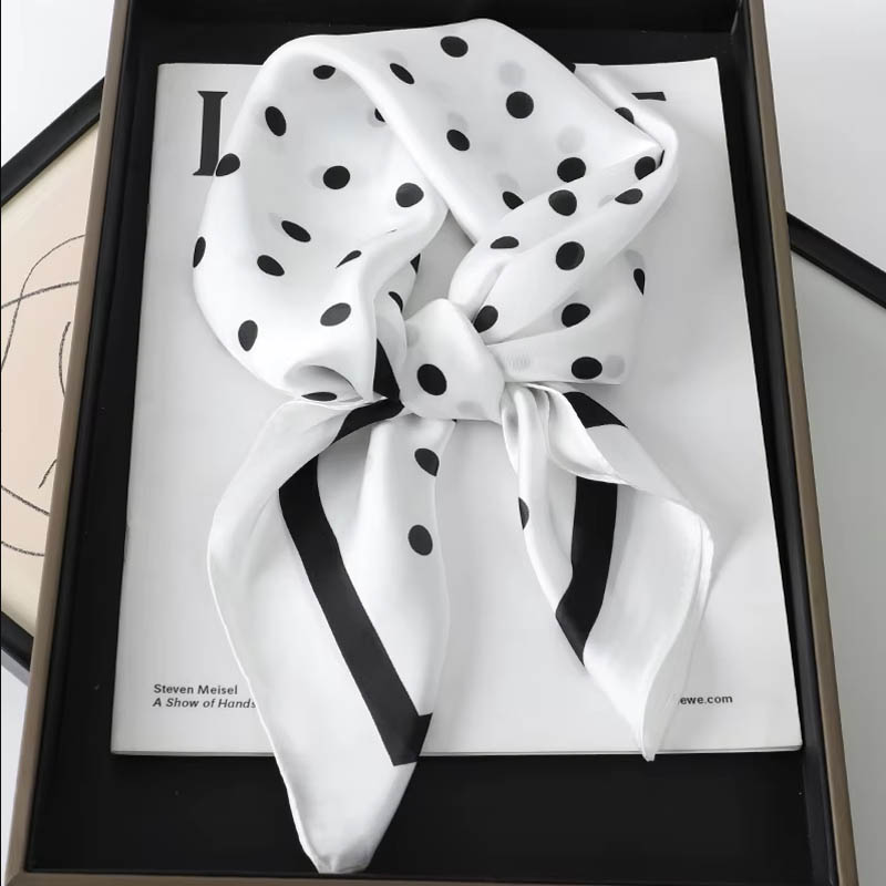 ผ้าพันคอไหมสี่เหลี่ยมสำหรับผู้ - Silk Neck Scarf บทวิจารณ์และราคา